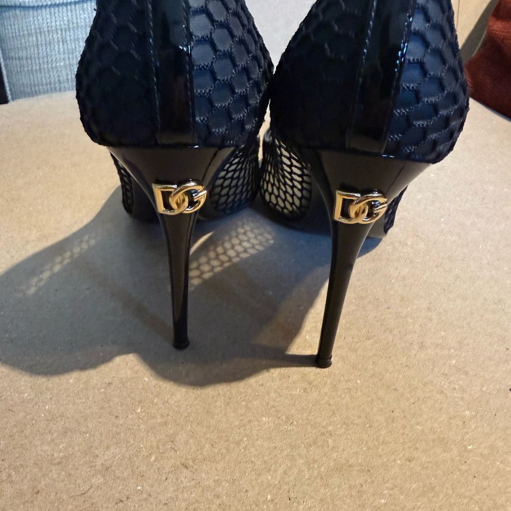 Dolce & Gabbana Black Mesh Heels - Picture 2 of 4